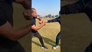 Road Fight With Commando #shorts #commando https://youtube.com/@arjusingh2462?si=dz5CSPp_NCqiUxLy