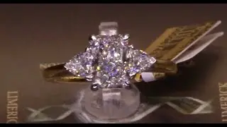 #96743 | T1.86ct/C1.51ct | Three Stone Radiant and Trilliant Side Diamonds | 18ct Yellow Gold