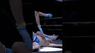 Bare knuckle Muay Thai goes wrong 😬🚫 