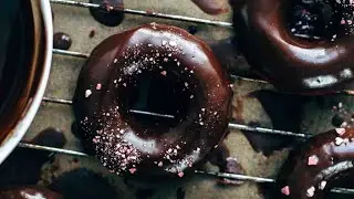 Baked Red Velvet Cake Donuts