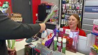 Вот так сегодня поздравили девушек города Улан-Удэ с праздником