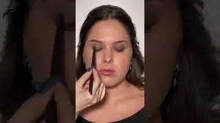 Шикарное комбо для кареглазых : серые смоки и коричневые губы