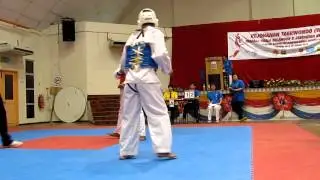 Taekwondo junior Sparring + White Belt Vs yellow belt round 1