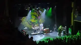 The Damned - I Just Can't Be Happy Today