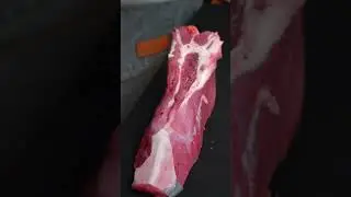 今日も今日とて牛タンの皮剥き。 #asmr #nikuhack #肉磨き #牛タン