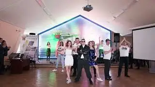 Батл в деревне. Крутой и зажигательный танец хореографического коллектива "Вдохновение".