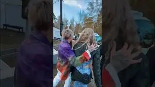 ЧТО МЕЖДУ НИМИ? МИА и Егор Шип в обнимку ушли со сцены в закат 