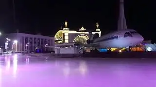 Зимой на ВДНХ: каток, карусель, Москвариум.