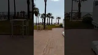 Стоит ли купаться в бассейне если рядом море ?