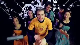 Cumbia del monstruo de la laguna CANTICUÉNTICOS (version sin interrupcion del baterista)