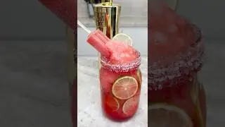 Au Strawberry Lime Slush 🏆🍓 @tipsybartender x @auvodka 🤝