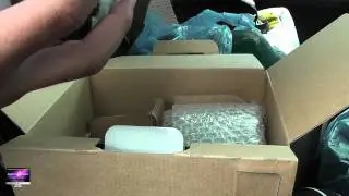 Canon EOS (1100D) REBEL T3 Unboxing (English Subtitles)