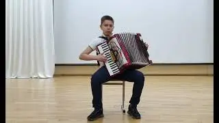 Украинская народная песня "Сусідка". Исполняет Матвей Шарай.