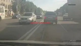 31.05.2019 Водитель фуры начал выдавать перуэты на Шевченко.