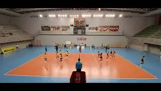 E.M. GÜNEŞ İSTANBUL - KUZEY YILDIZLARI KÜÇÜK KIZ VOLEYBOL FİNAL  MAÇI (3. SET )