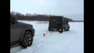 Дорога на Яузское вдхр УАЗ Хантер и Мицубиси Паджеро