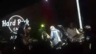 Нервы - Бей моё сердце (Алматы live)