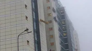 деловые линии опускаются на глазах