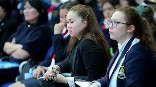 "Біздің біліміміз - біздің елімізге" атты акциясы. Қанат Әуесбай