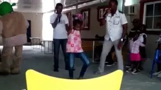 SEXY CHILDREN DANCE