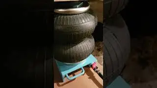 Работа пневмодомкрата