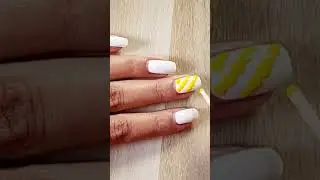 Easy Nail Art Design 💅 🥰 #shorts #youtubeshorts #nailart