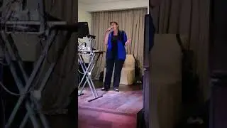 Любовь уставших лебедей....Виолетта