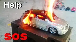Уничтожение! Видео Про машинки!! Машинка горит адским пламенем.. История игрушек!