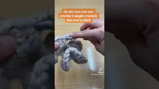 How to Crochet a Scrunchie