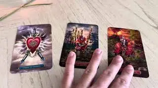 What Does Your Love Life Look Like? | Pick a Card Tarot Reading