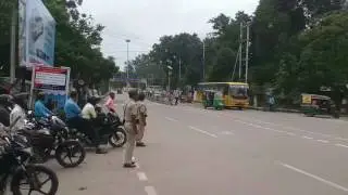 Cheif Minister Jharkhand Raghubar Das  High Security In #Ranchi रघुवर दास की सुरक्षा व्यवस्था देखें।