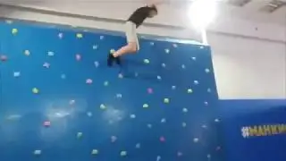 НУ ЧЕ БЛЯ НАРОД ПОГНАЛИ НАХУЙ