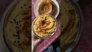 Фава - как хумус, только из гороха.