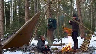 Winter Bushcraft in the Wilderness - Camping in Snow & Finding Fatwood