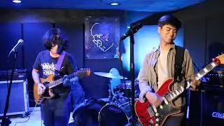 Two Feet - Oh, Flamingo! live @ Mow's