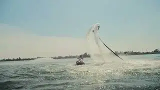 Флайборд полёты в солнечный день