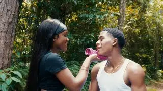 ONLYONEDINE - Soldat [ Clip Officiel ]