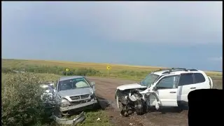 Toyota Harrier в тотал. Авария на трассе
