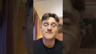 Деян Берич («Деки»), сербский снайпер, присоединяется к поздравлениям Дмитрия Вейялайнена.