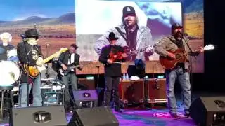 Merle Haggard and Toby Keith - Sing Me Back Home