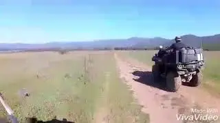 Беги хмырь....., беги! :)