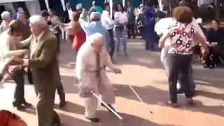 Возраст это всего лишь цифра.  You tube