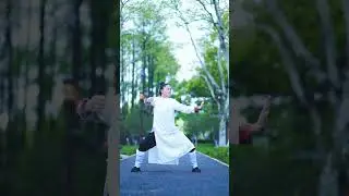 八段锦第二段，左右两边各九次 #八段锦 #道系青年