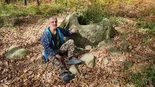 Дольмены с ложным входом и Центральный район дольменной культуры. Михаил Кудин.