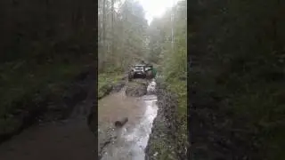 Вездеход Беляшек едет на реку полисть 4