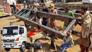 Handmade Manufacturing process of Truck Chassis || Japanese Dumper Truck Production ||
