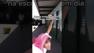 Aquele amigo toda hora na escola hoje em dia: kakakakakakakakakakakakakakakakakaka 