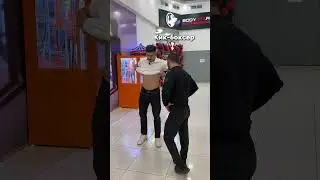 Ну удар бадминтониста я скорее всего не выдержу)