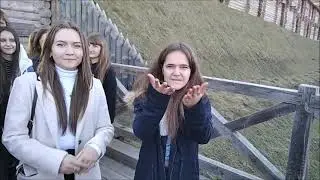 Привітання з Днем вчителя від гуманітарного профілю