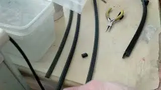 Опель Астра J Замена резинки щётки стеклоочистителя.
